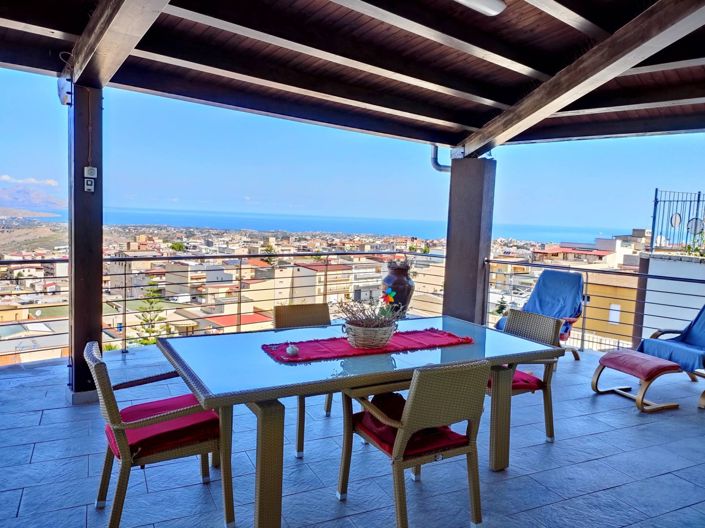 Image No.24-2 Bed Villa for sale