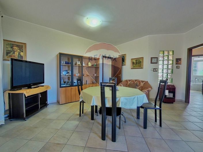 Image No.24-Villa de 4 chambres à vendre à Palermo