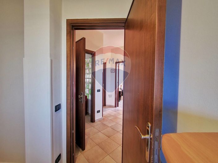 Image No.33-Villa de 4 chambres à vendre à Palermo