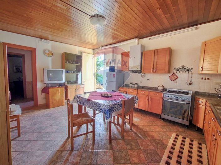 Image No.44-Villa de 4 chambres à vendre à Palermo