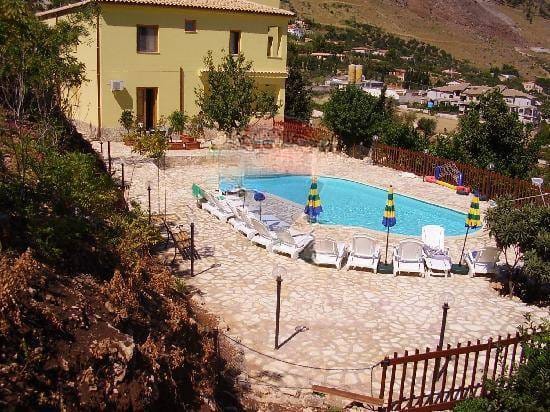 Image No.1-Appartement de 16 chambres à vendre à Castellammare del Golfo