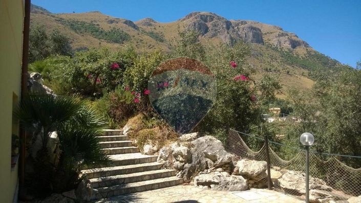 Image No.12-Appartement de 16 chambres à vendre à Castellammare del Golfo