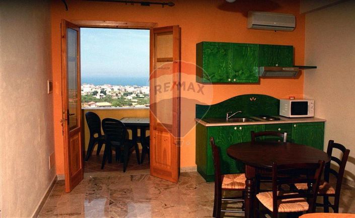 Image No.4-Appartement de 16 chambres à vendre à Castellammare del Golfo