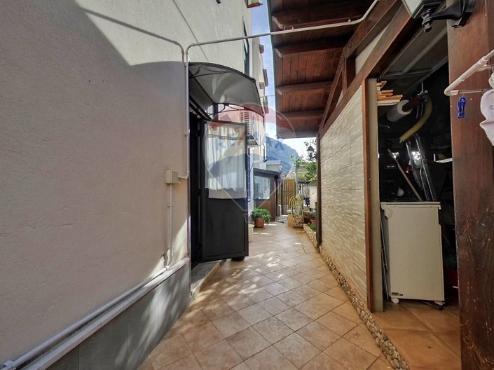 Image No.34-2 Bed Apartment for sale