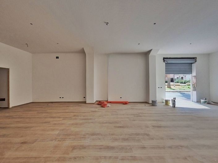 Image No.12-Appartement de 25 chambres à vendre à Palermo