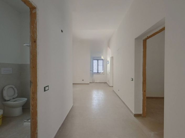 Image No.32-Appartement de 25 chambres à vendre à Palermo