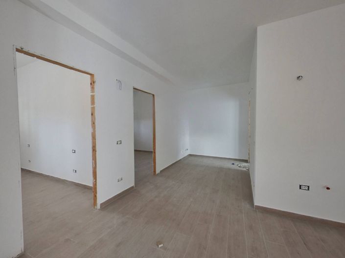 Image No.41-Appartement de 25 chambres à vendre à Palermo