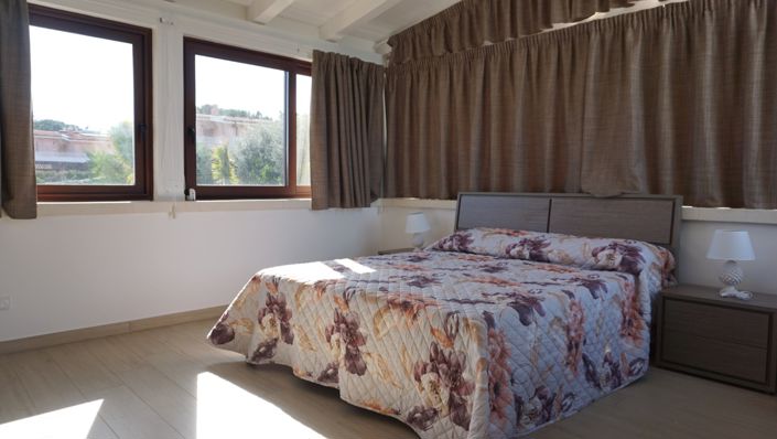 Image No.12-Villa de 3 chambres à vendre à Palermo