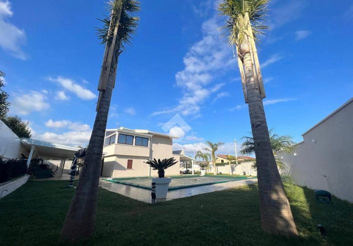 Image No.33-Villa de 3 chambres à vendre à Palermo