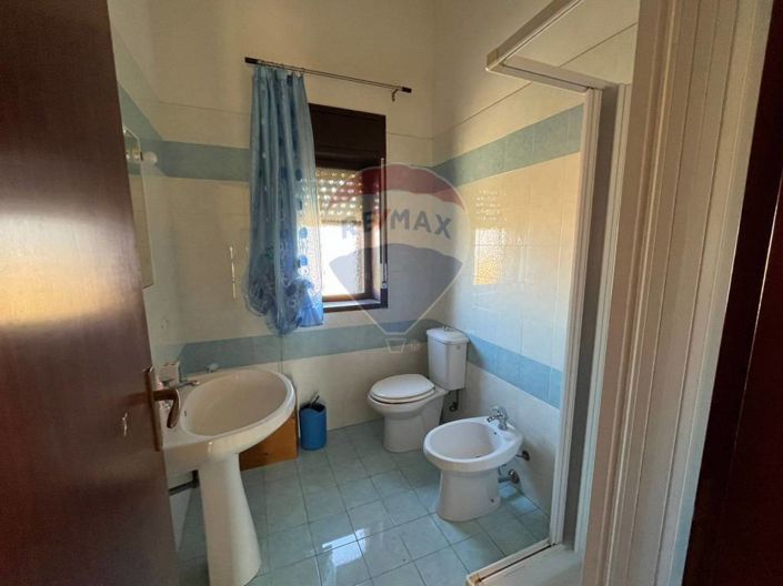 Image No.17-4 Bed Villa for sale