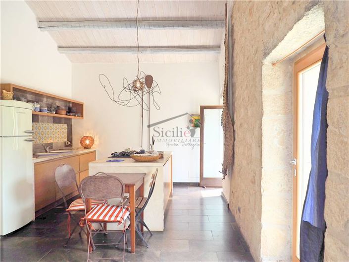 Image No.6-2 Bed Villa for sale