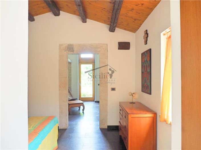 Image No.9-2 Bed Villa for sale