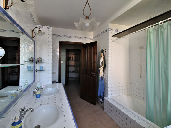 Image No.24-Villa de 4 chambres à vendre à Bagheria