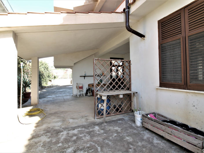 Image No.8-Villa de 4 chambres à vendre à Bagheria