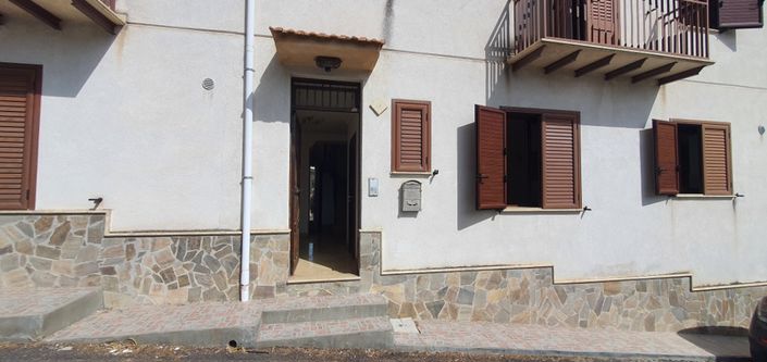 Image No.3-Maison de 6 chambres à vendre à Ciminna