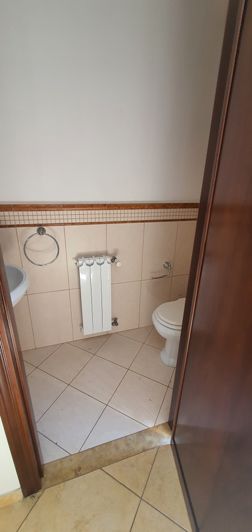 Image No.5-Maison de 6 chambres à vendre à Ciminna