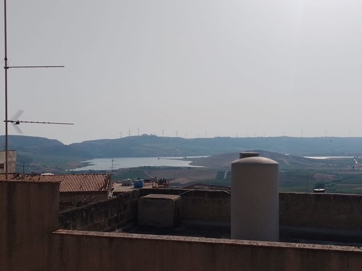 Image No.15-2 Bed House for sale