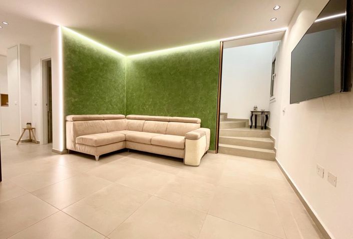 Image No.36-2 Bed Villa for sale