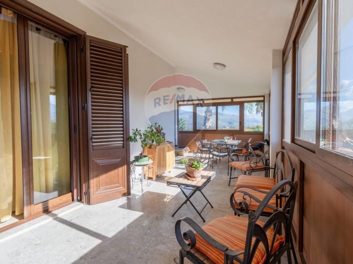 Image No.18-Villa de 4 chambres à vendre à Partinico