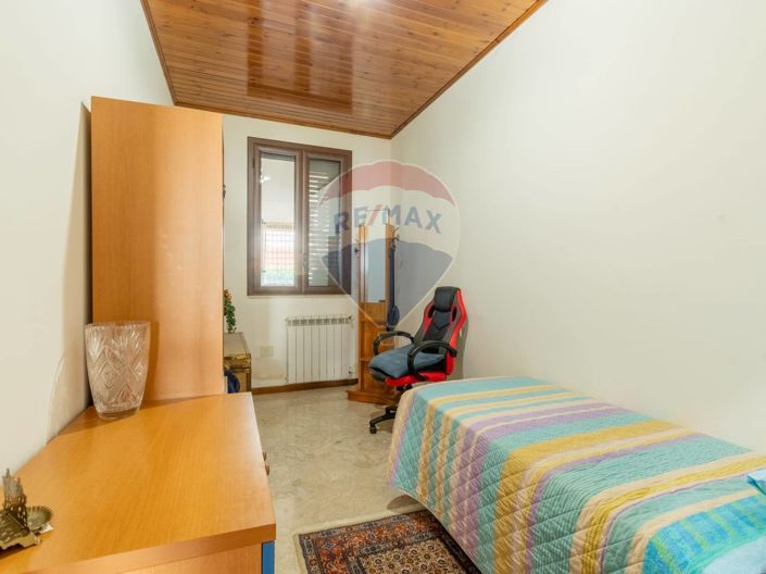 Image No.28-Villa de 4 chambres à vendre à Partinico