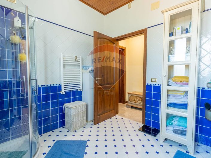 Image No.32-Villa de 4 chambres à vendre à Partinico