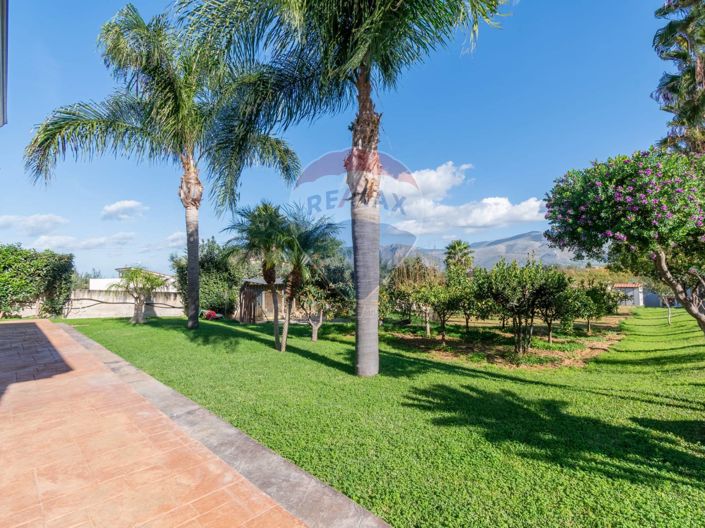 Image No.41-Villa de 4 chambres à vendre à Partinico