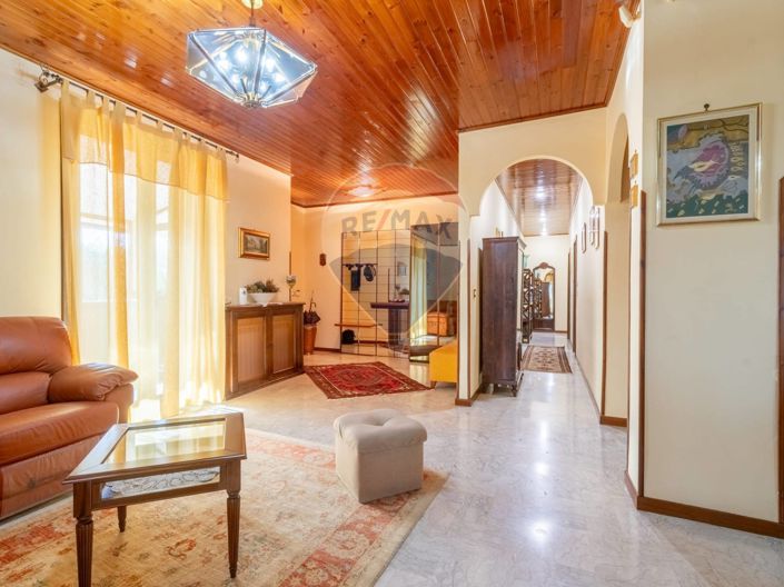 Image No.5-Villa de 4 chambres à vendre à Partinico