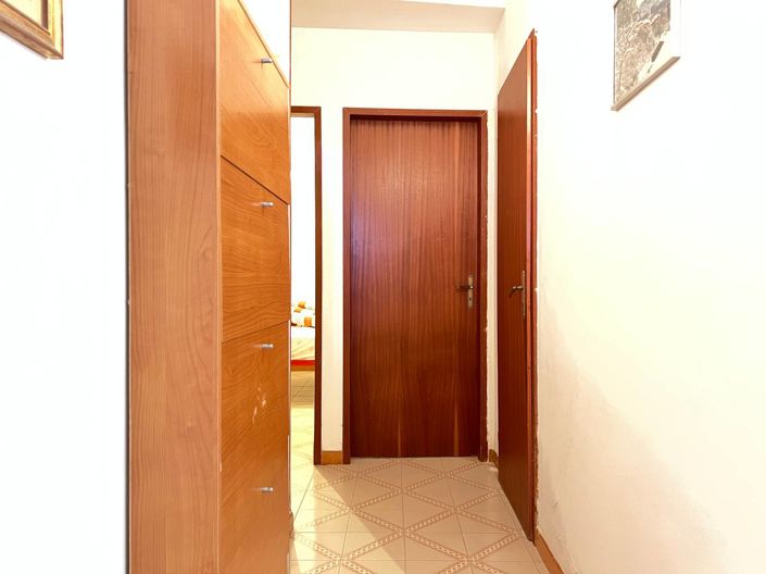 Image No.13-3 Bed Apartment for sale