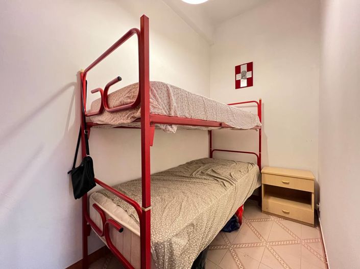 Image No.19-3 Bed Apartment for sale