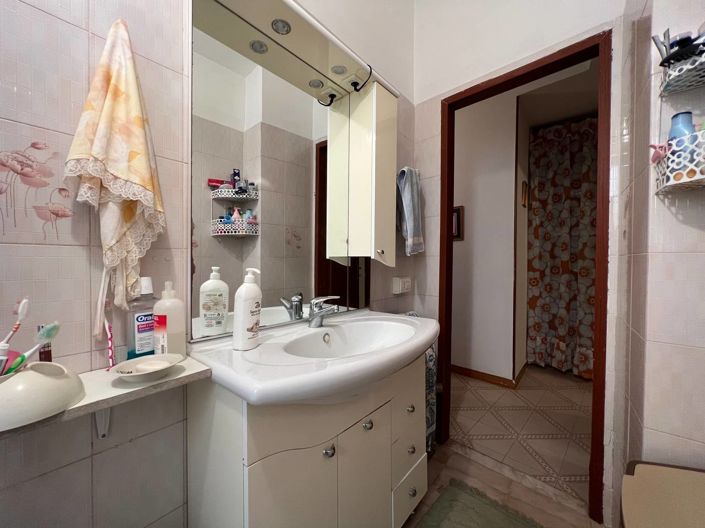 Image No.20-3 Bed Apartment for sale