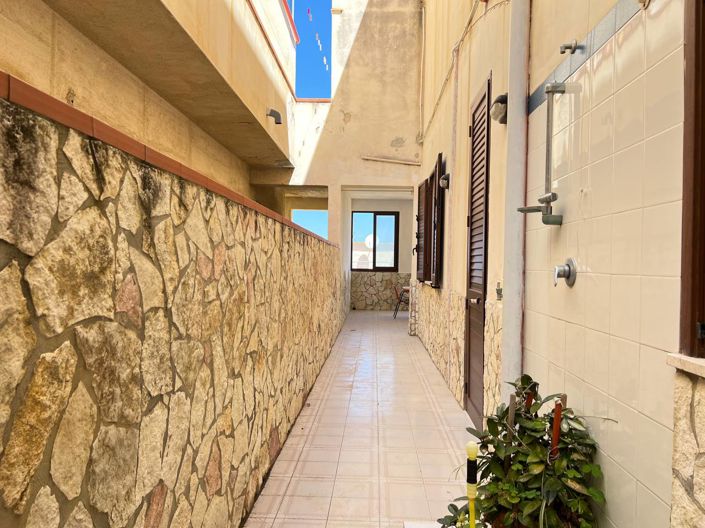 Image No.2-3 Bed Apartment for sale