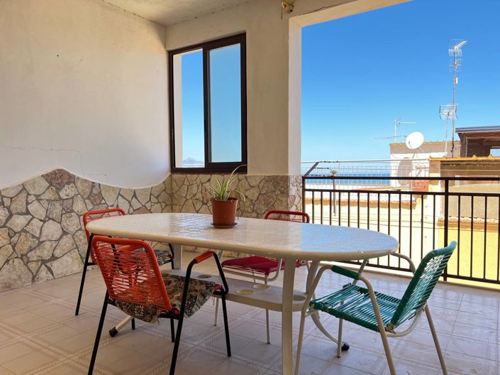 Image No.30-3 Bed Apartment for sale