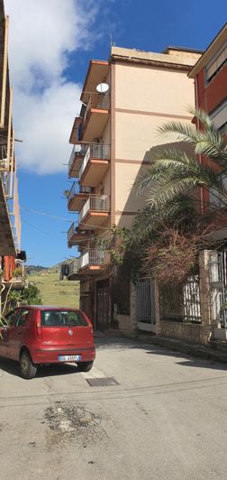 Image No.1-2 Bed Apartment for sale
