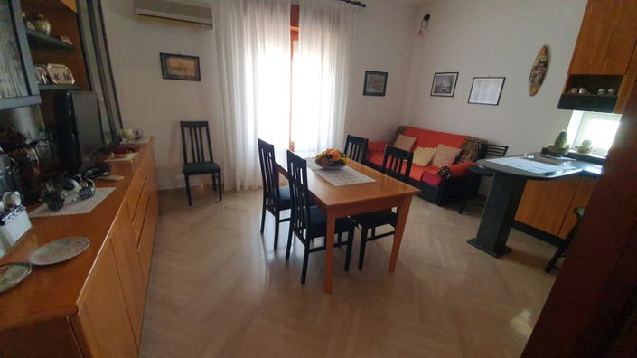 Image No.7-Appartement de 2 chambres à vendre à Ciminna