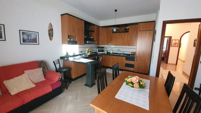 Image No.8-Appartement de 2 chambres à vendre à Ciminna