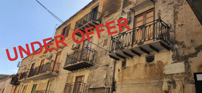 Image No.1-3 Bed Apartment for sale