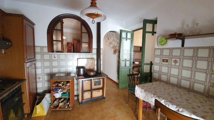 Image No.20-3 Bed Apartment for sale