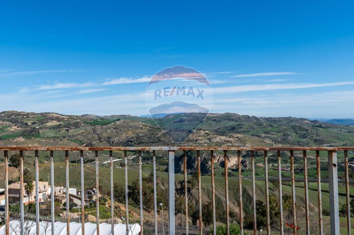 Image No.18-2 Bed House for sale