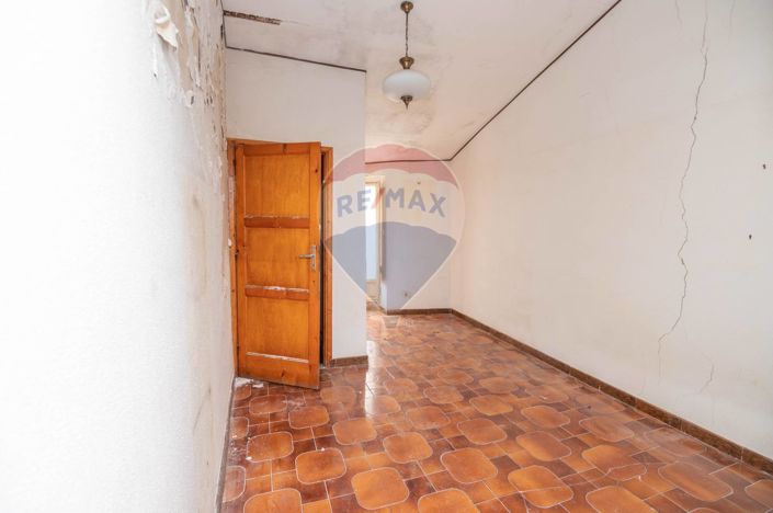 Image No.2-3 Bed House for sale