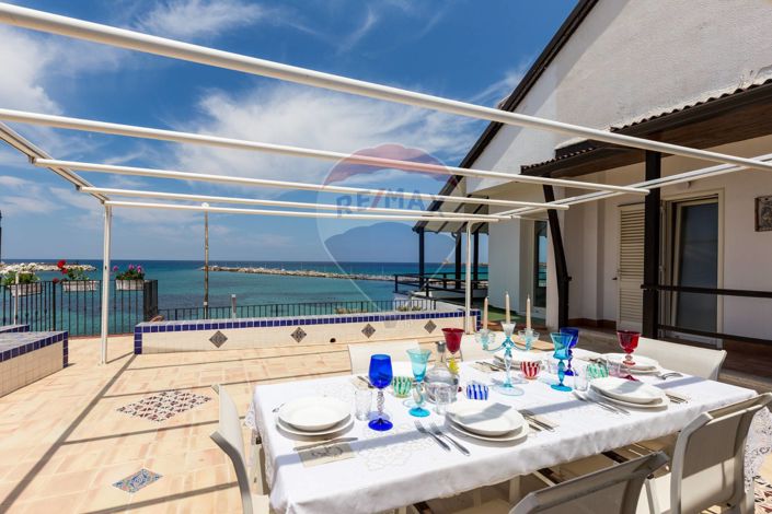 Image No.29-5 Bed Villa for sale