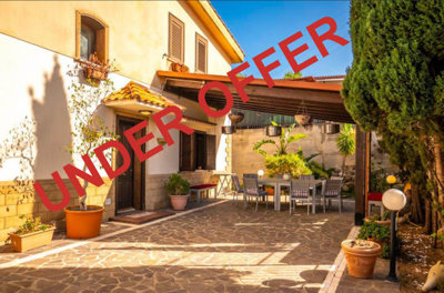under-offer-casteol