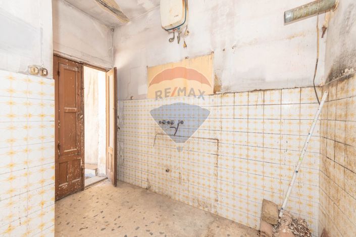 Image No.7-Maison de 2 chambres à vendre à Caltagirone