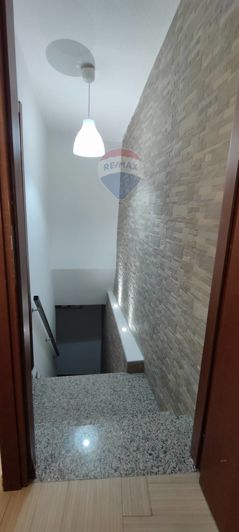 Image No.11-2 Bed House for sale