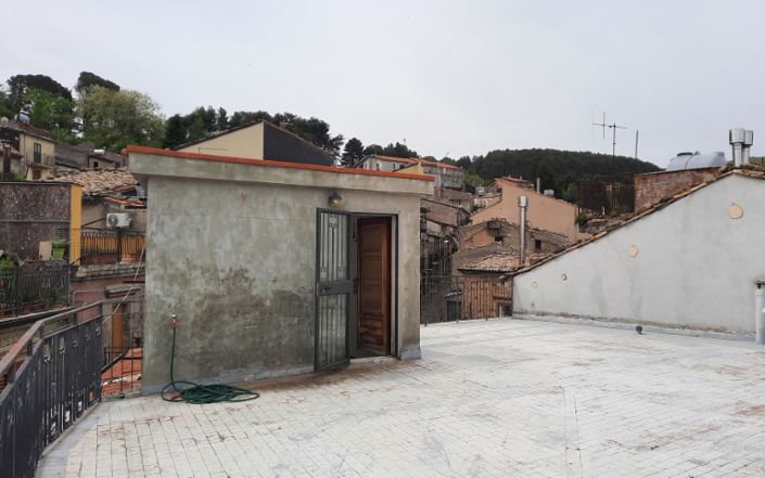 Image No.21-Propriété de 6 chambres à vendre à Mistretta