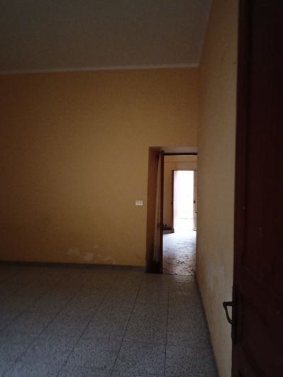 Image No.11-2 Bed House for sale