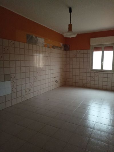 Image No.6-2 Bed House for sale