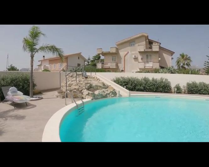 Image No.39-4 Bed Villa for sale