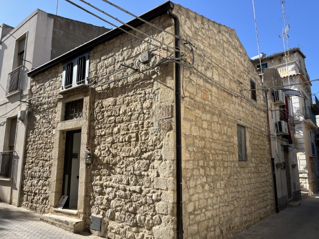 Image No.1-Maison de 2 chambres à vendre à Modica