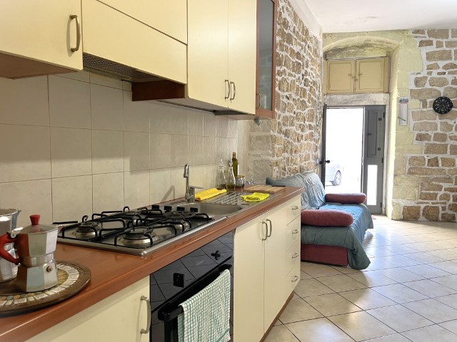 Image No.13-2 Bed House for sale