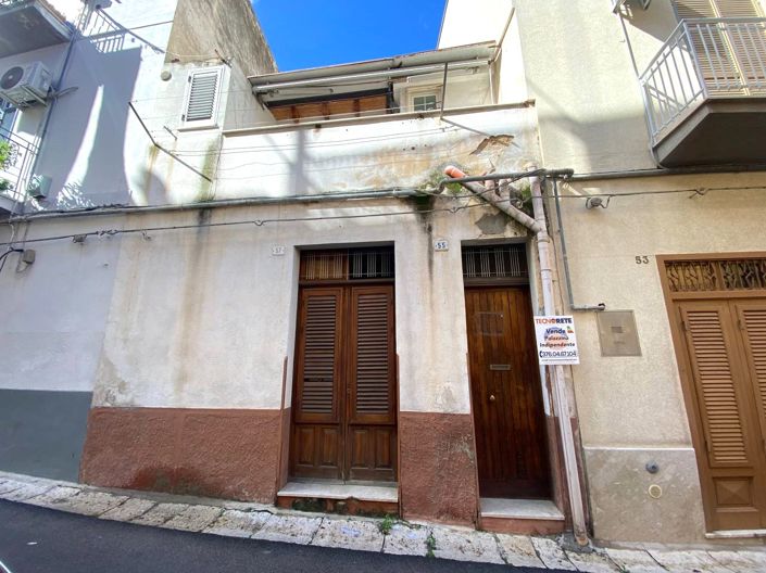 Image No.1-Maison de 2 chambres à vendre à Alcamo